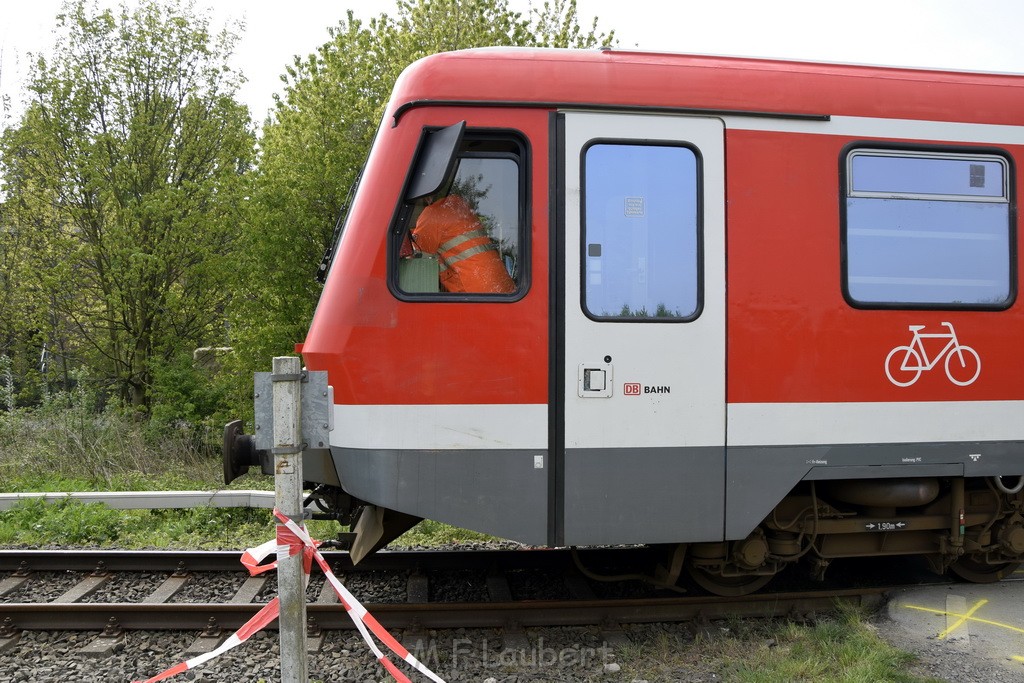 Schwerer VU LKW Zug Bergheim Kenten Koelnerstr P640.JPG - Miklos Laubert